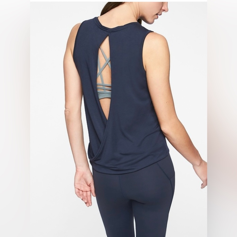 Athleta Essence Open Back Tank Blue Size small